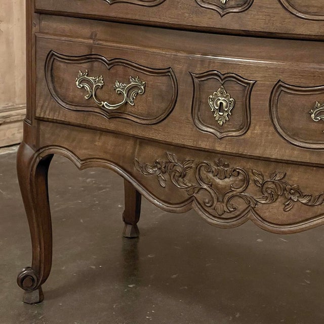 Antique Country French Regence Walnut Commode For Sale - Image 16 of 18