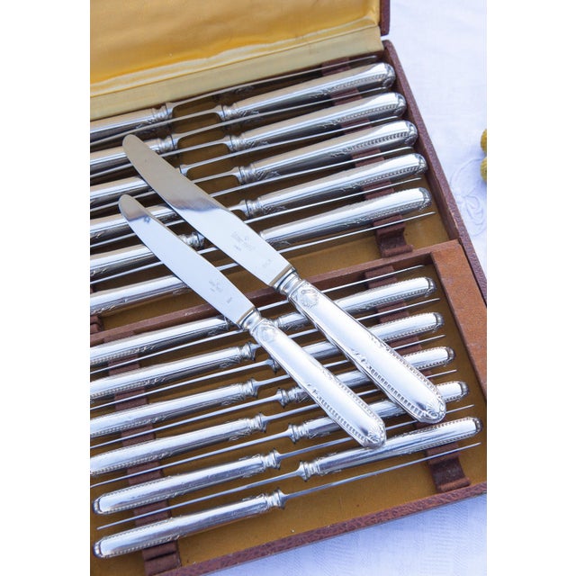 French Table and Starter Knife Set for 12 from Ravinet Denfert, 1950s, Set of 24 For Sale - Image 11 of 12