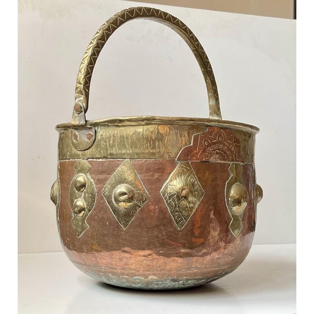 Large Vintage Moroccan Moorish Copper and Brass Planter, 1960s For Sale - Image 3 of 9