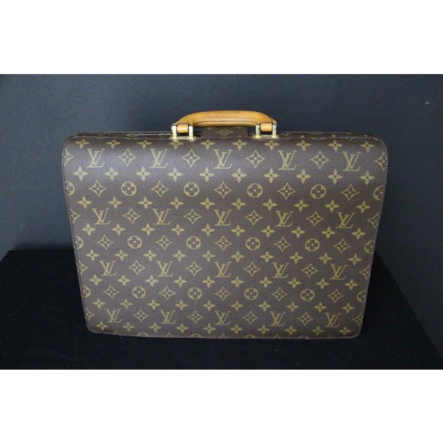 Louis Vuitton Pilot Bag or Doctor Bag, 1990s For Sale - Image 10 of 18