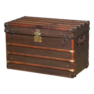French Leather and Brass Bound Steamer Trunk - À La Malle Édison, Paris For Sale