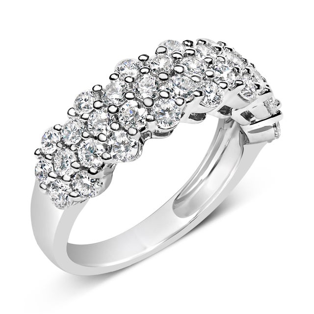 Contemporary .925 Sterling Silver 2.0 cttw Lab Grown Diamond Scattered Band Ring (F-G Color, VS1-VS2 Clarity) - Ring - Size 7 For Sale - Image 3 of 6