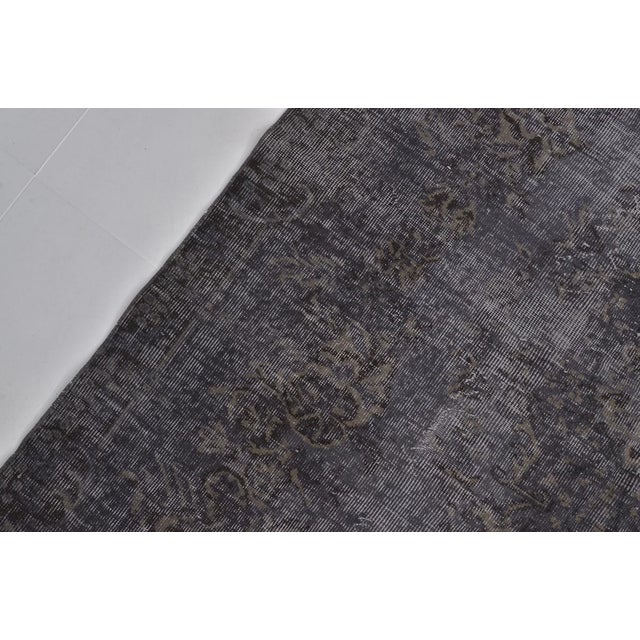 Vintage Distressed Turkish Oushak Rug in Charcoal Black, Slate Gray For Sale - Image 4 of 10