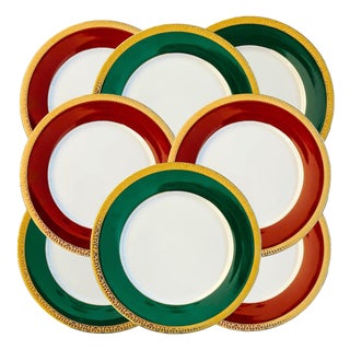 Vintage Royal Gallery Gold Buffet Dinner Plates Red & Green With 24k Gold Filigree - Set of 8 For Sale