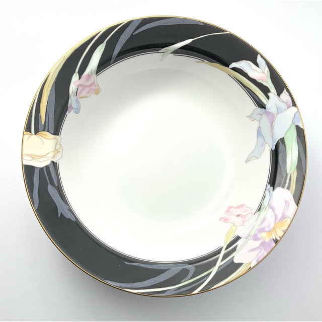 Mikasa “Charisma, Black” Round Porcelain Serving Bowl 9 1/4” Good vintage condition. No chips, cracks, or fleabites....