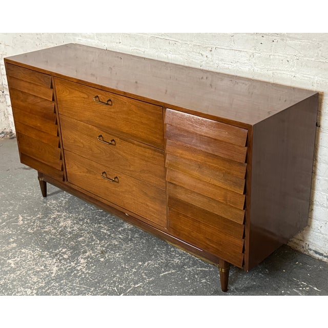 Mid-Century Modern Vintage Merton Gershun-Style Walnut Lowboy Dresser by Carlton House For Sale - Image 3 of 11