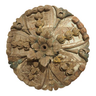 18th Century Wooden Polychrome Ceiling Medallion From Spain For Sale