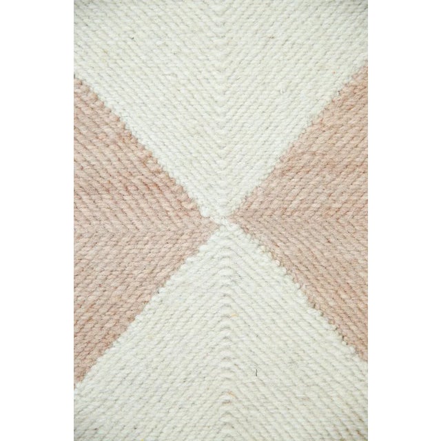 Champagne Blush and Natural White Diamond Checker Zanafi Moroccan Wool Rug - 4x6' For Sale - Image 9 of 13