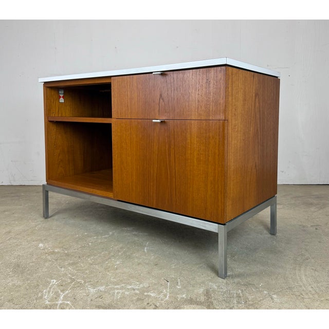 1960s 1960’s Mid Century Modern Florence Knoll Credenza / Cabinet in Teak, Stainless & Laminate For Sale - Image 5 of 12