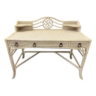 Late 20th Century Hekman Chinoiserie Style Faux Bamboo & Rattan Desk For Sale