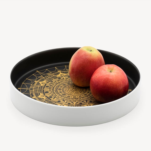 Postmodern Black and Gilt Porcelain Bowl by Hans Theo Baumann for Rosenthal Studio-Line, 1970s For Sale - Image 3 of 9