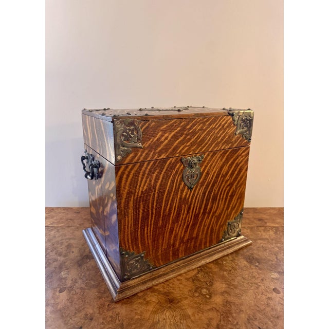 Outstanding quality antique Victorian oak decanter and games box, having an outstanding quality oak case with ornate metal...