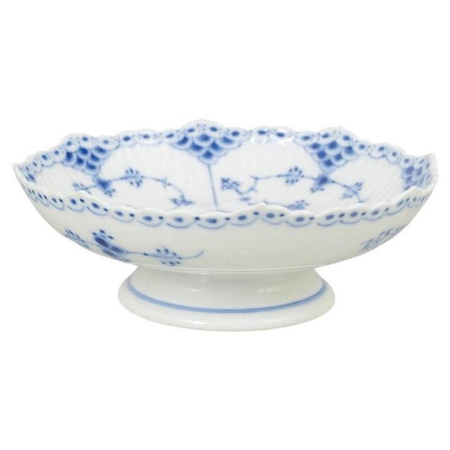 1960s Vintage Porcelain Bowl from Royal Copenhagen, 1965 For Sale - Image 5 of 5