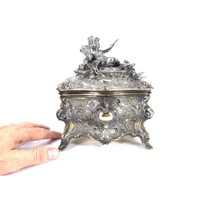 Rare survivor from the gilded age of personal luxury in the second half of the 19th century by expert German silversmiths,...