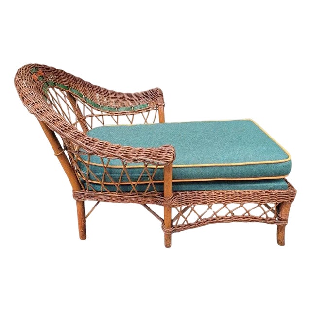20th Century Bar Harbor Child's Wicker Chaise Lounge For Sale