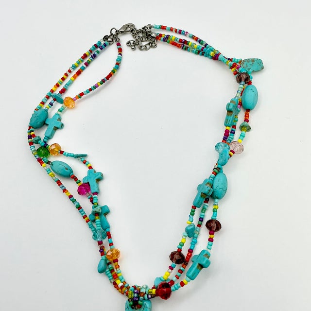 1970s Vintage Southwestern Navajo Boho Chic Faux Turquoise Cross Pennant Beaded Necklace, 22” For Sale - Image 11 of 11