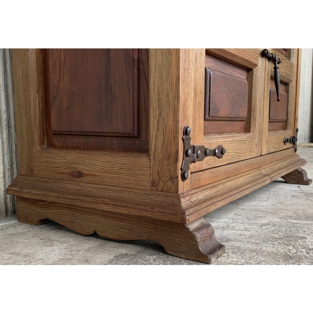 19th Century Catalan Carved Oak Tuscan Two Drawers Credenza or Buffet For Sale - Image 9 of 18