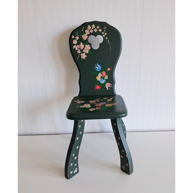 Pair of Vintage Hand-Painted Folk Art Chairs, Scandinavian Decorative Folk Chairs, Cottage Accent Chairs For Sale - Image 12 of 17