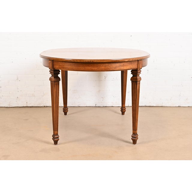 Thomasville French Regency Louis XVI Walnut and Burl Wood Extension Dining Table, Circa 1960s For Sale - Image 11 of 12