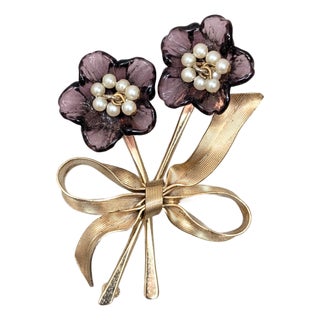 Vintage 1950s Signed Napier Purple Glass & Faux-Pearls Floral Spray Brooch For Sale