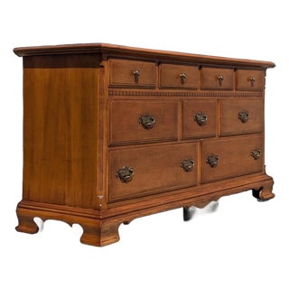 Vintage Ethan Allen Early American Maple and Birch Dresser With Mirror For Sale