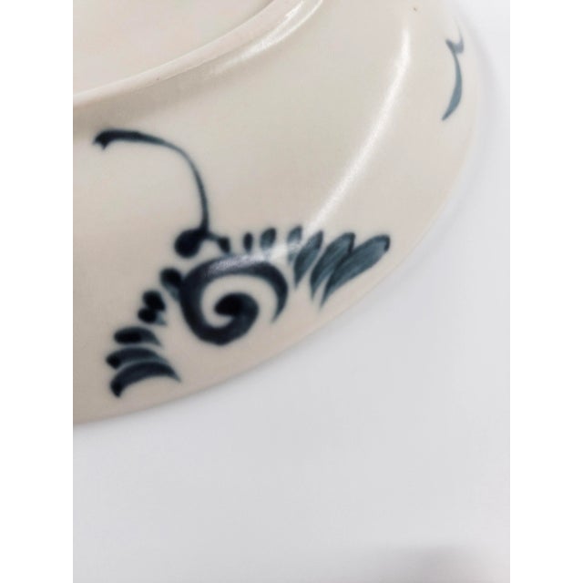 Late 20th Century Set of 6 Bat Tràng Hand-Painted Blue & White Vietnamese Ceramic Dessert Plates For Sale - Image 9 of 14