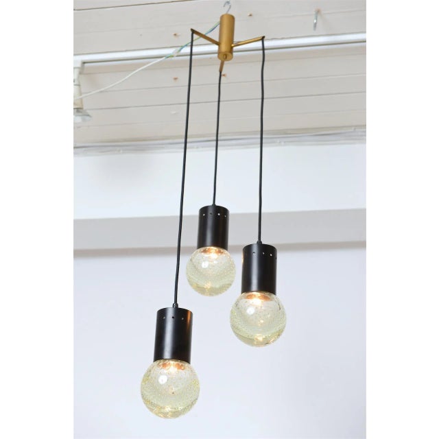 Gino Sarfatti Pendant Lamp with 3 Globes by Gino Sarfatti for Seguso, 1960 For Sale - Image 4 of 8