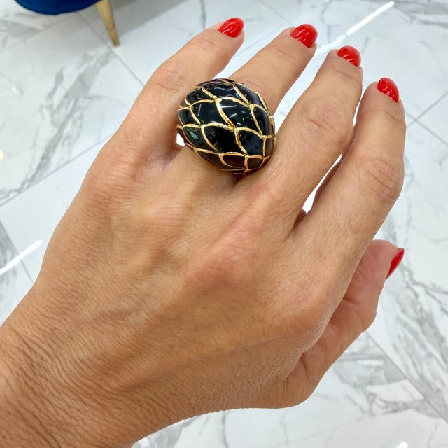 Vintage David Webb Leaf Motif 18k Yellow Gold Black Enamel Dome Cocktail Ring, Size 5.5 For Sale - Image 9 of 9