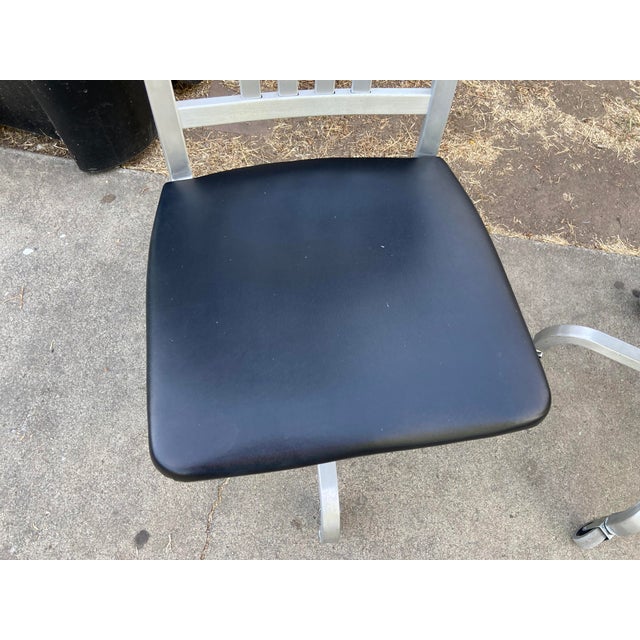 Emeco 1022 Aluminum Leather Navy Semi Upholstered Swivel Chairs Set of 3 For Sale - Image 13 of 18