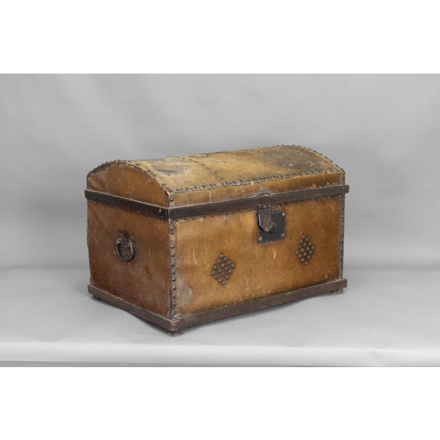 Antique Trunk from Alfred T. Morris, 1890 For Sale - Image 12 of 12