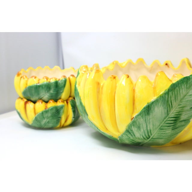 Hollywood Regency Vintage Ceramic Bananas Serving and Salad Bowls - Set of 5 For Sale - Image 3 of 7