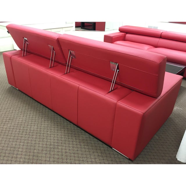 Natuzzi for Maurice Villency Red Leather Couch Made in Italy For Sale In New York - Image 6 of 7