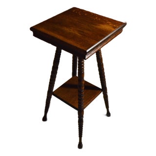 Antique Victorian Tiger Oak Parlor Side Table 2 Tier Eastlake Carved Spool Leg For Sale