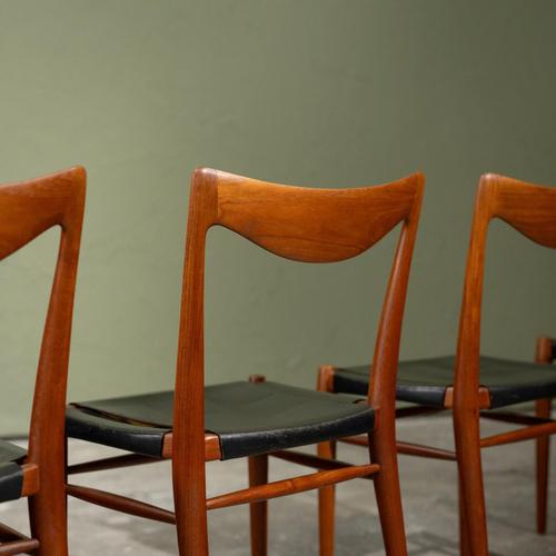Black Bambi Dining Chairs in Teak and Black Leather by Rolf Rastad and Adolf Relling for Gustav Bahus, Norway, 1950s, Set of 6 For Sale - Image 8 of 10