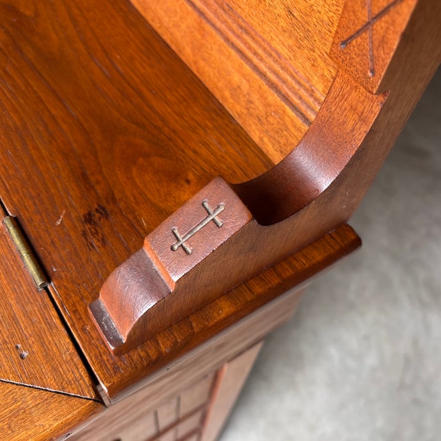 1900-1909 Victorian Davenport Slant Top Desk For Sale - Image 10 of 10