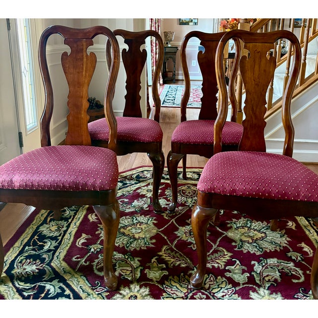 Traditional 1980s Cherry Dining Chair Set For Sale - Image 3 of 8