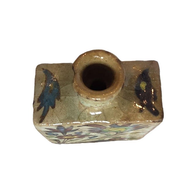 Antique Iznik Kadjar flask from Turkey, made of siliceous ceramic with floral decoration under a lead glaze. Polychrome...