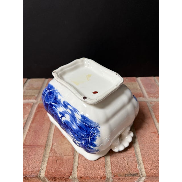 20th Century English Style Blue & White Transferware Cachepot For Sale - Image 9 of 9