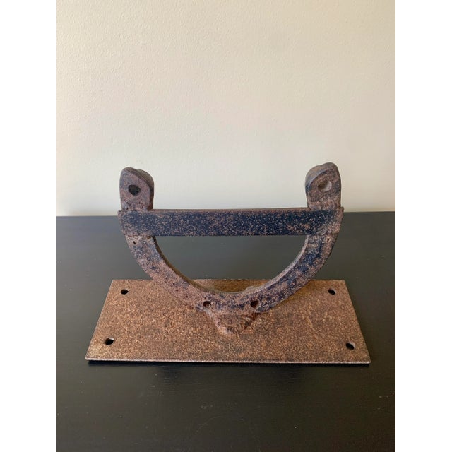 Black Antique Wrought Iron American Equestrian Horseshoe Boot Scrape, Early 20th Century For Sale - Image 8 of 11