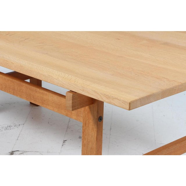 Andreas Tuck Coffee Table in Oak attributed to Hans J. Wegner for Andreas Tuck, 2000s For Sale - Image 4 of 7
