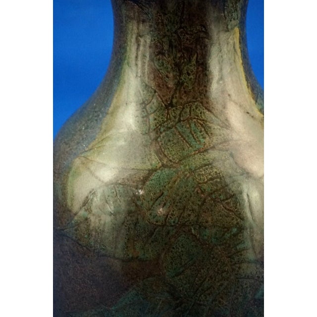 Futurist Majolica Ceramic Vase with Bas-Relief Bird by Bruno Baratti, Italy, 1920s For Sale - Image 16 of 18