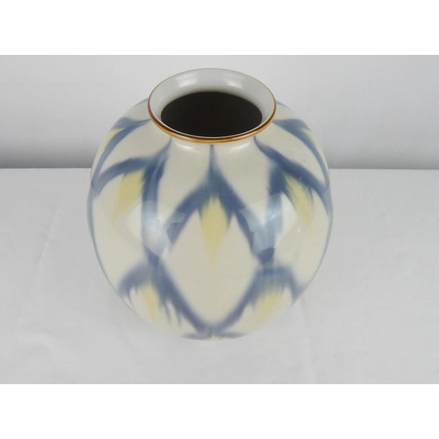 Large Mid-Century Japanese Porcelain Vase For Sale In Orlando - Image 6 of 9