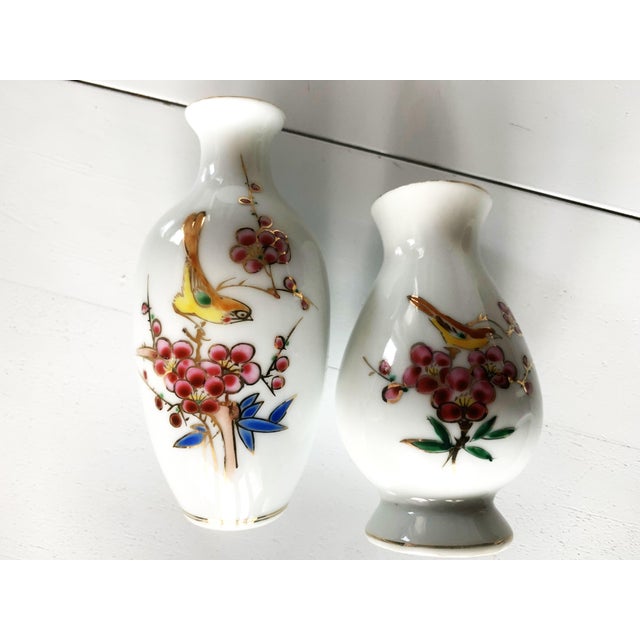 Ceramic Mid-Century Chinese Porcelain Vases, Set of 2 For Sale - Image 7 of 16