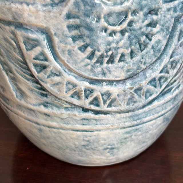 Mid-Century Modern Aztec-Inspired Ceramic Table Lamp For Sale In Baltimore - Image 6 of 17