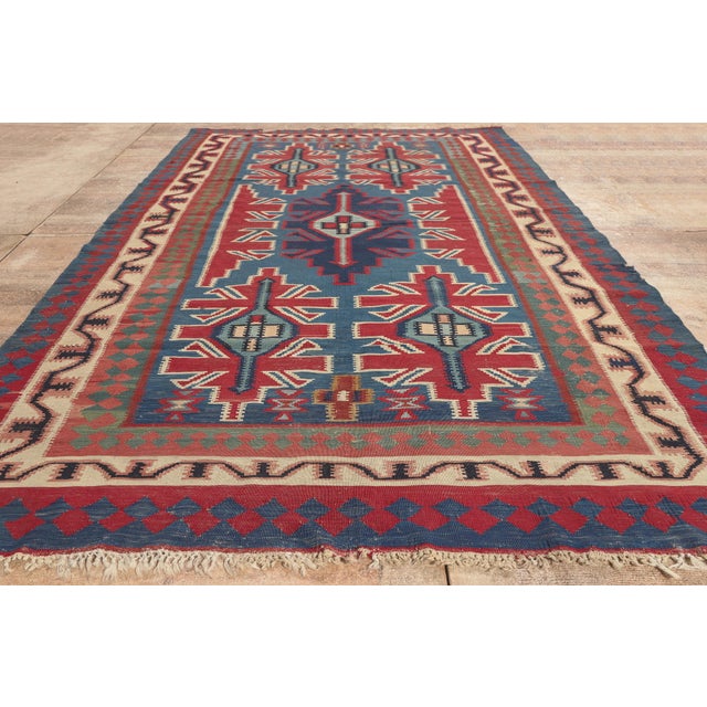 Vintage Persian Shiraz Kilim Rug, 05'07 X 08'07 For Sale - Image 9 of 10