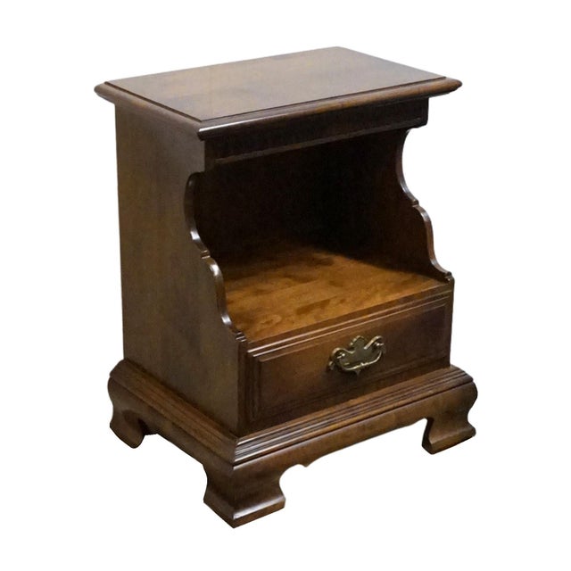 ETHAN ALLEN Classic Manor Solid Maple 21" Open Cabinet Nightstand 15-5206 26" High 21.5" Wide 16" Deep We specialize in...
