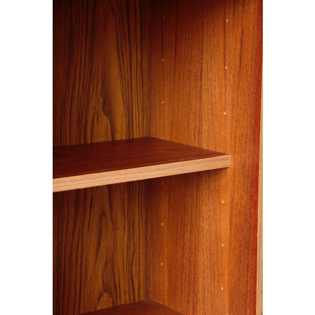 Vintage Scandinavian Teak Bookshelf, 1960s For Sale - Image 4 of 18