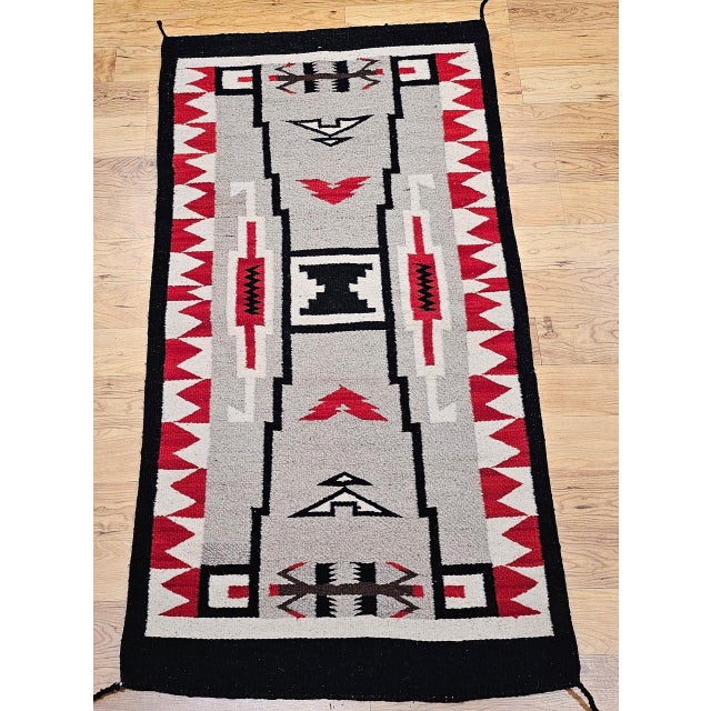 1900 - 1909 Vintage Native American Navajo Rug, Handwoven Wool, Storm Pattern, 3x5 For Sale - Image 5 of 13