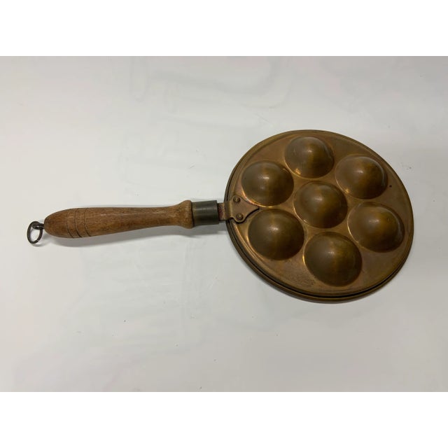 Copper clad metal pan for snails, escargot, eggs, or whatever your heart desires. French. Great for decor or cooking!...