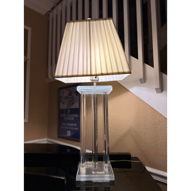 Plastic Vintage Mid-Century Modern Monumental "Four-Column" Lucite Table Lamp For Sale - Image 7 of 12